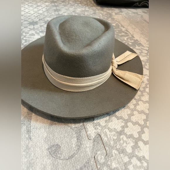 Lucky Brand Accessories - Lucky Brand Felt Gray Hat
